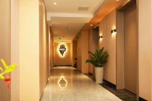 Chenfeng E-sports Hotel (Nanrui Lakeview Commercial Street Branch) Hotel in Nanjing