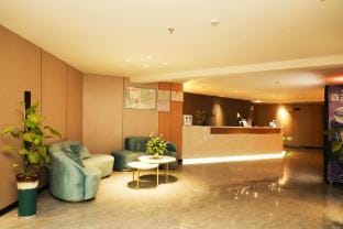 Chenfeng E-sports Hotel (Nanrui Lakeview Commercial Street Branch) Hotel in Nanjing