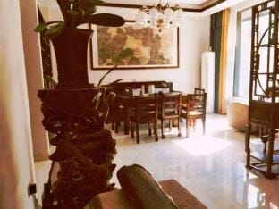 Yizheng Forty-Nine Chrysanthemum Homestay Hotel in Jiangsu