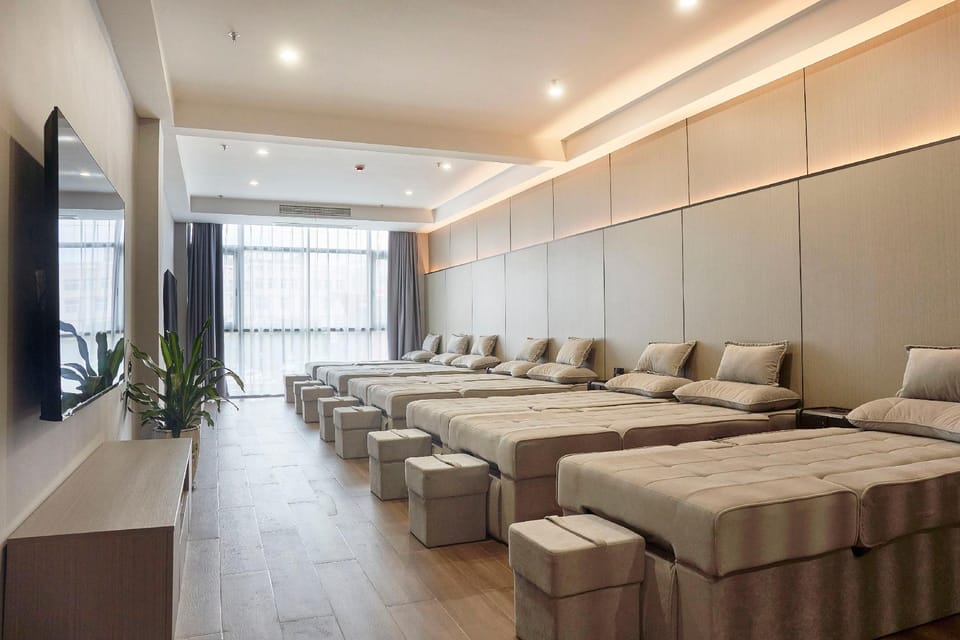Holiday Inn Express (Xuyi Kejie Branch) Hotel in Jiangsu