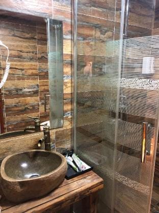 Gudao Xiangyin Homestay (Wenshou Line Branch) Hotel in Zhejiang