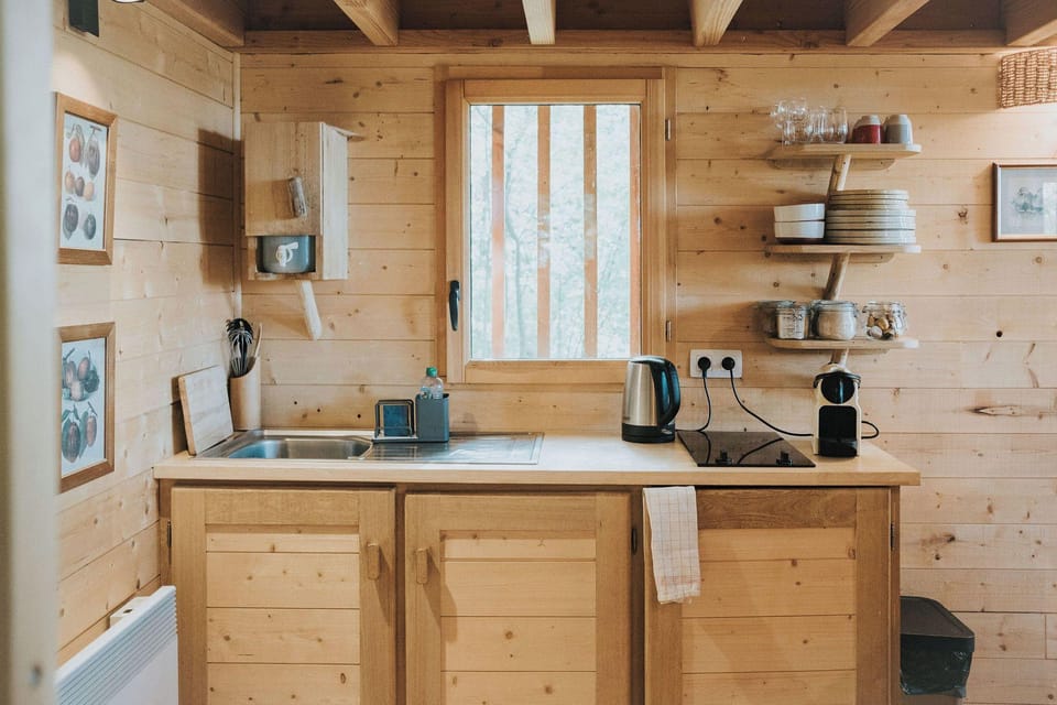 Cabane de la Saône by Lyon Country House Hotel in Caluire-et-Cuire