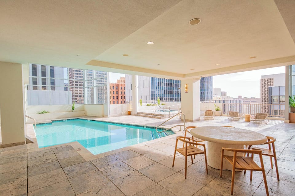 Monroe Hotel in Phoenix