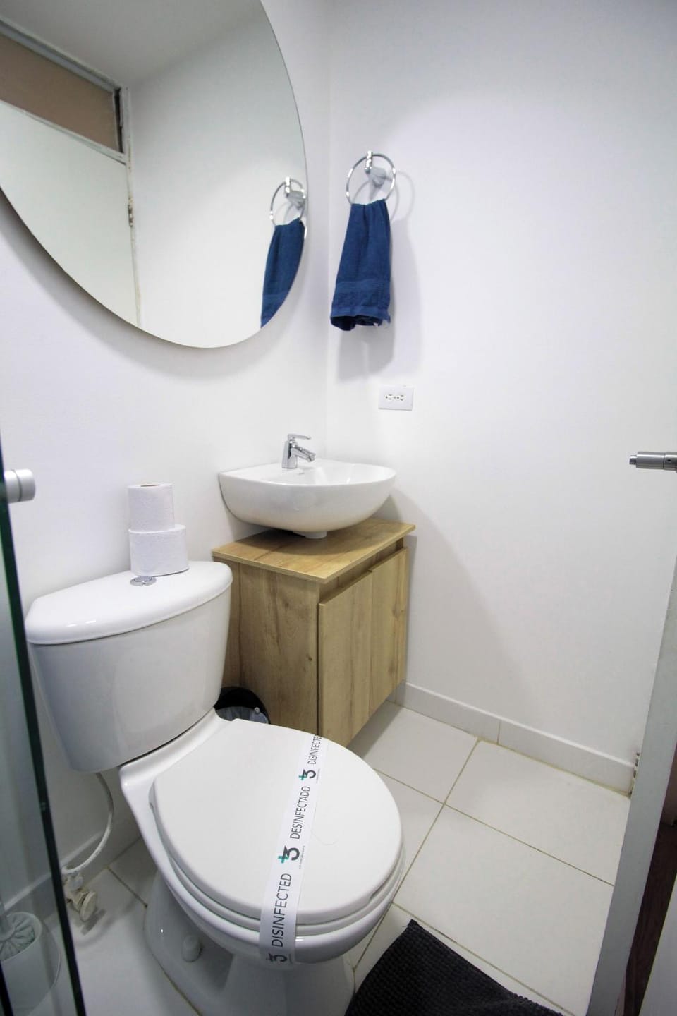 Alojamiento en el Poblado cerca del Parque Lleras y Vía Provenza Hotel in Medellin