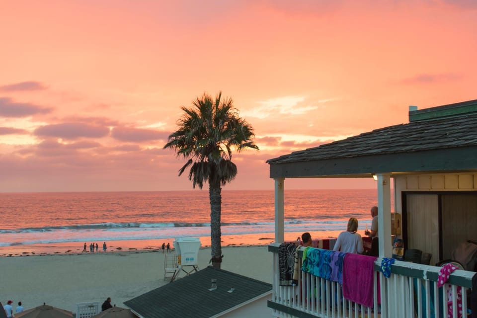 The Beach Cottages Hotel in Pacific Beach