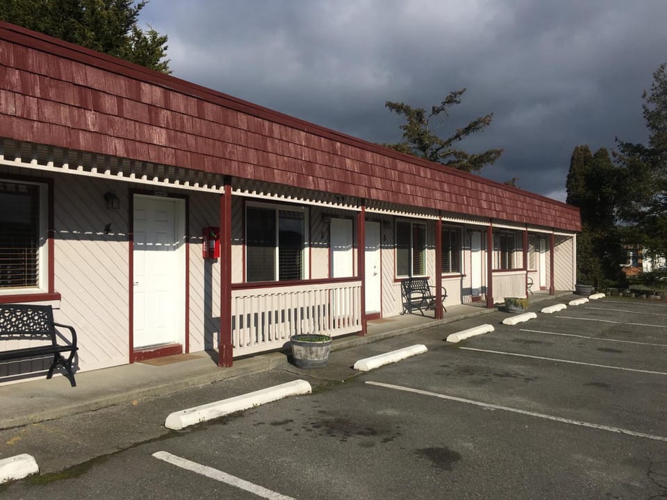 Tyee Restaurant and Motel Motel in Coupeville