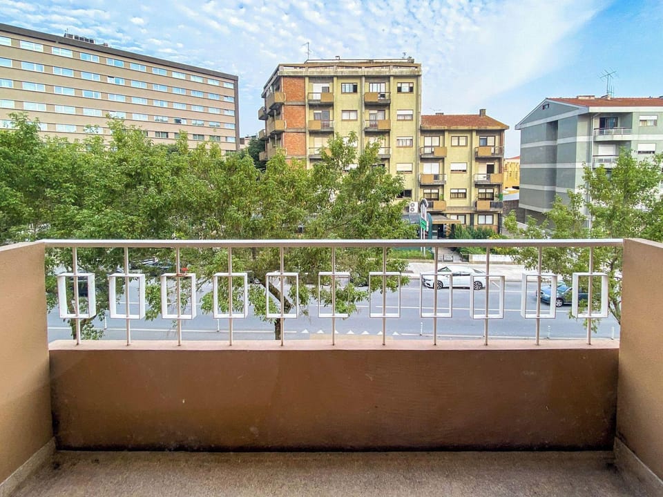 Cavalo · Convenient 3-bedroom Home Hotel in Porto