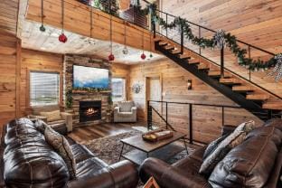 The Hidden Owl Mountain Lodge 5 Bedroom Cabin by RedAwning Hotel in Sevier County