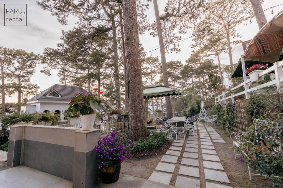 Faru Villa Hotel in Dalat