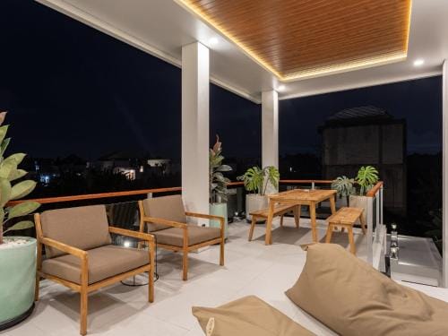 Laid Back Villa Canggu Hotel in North Kuta