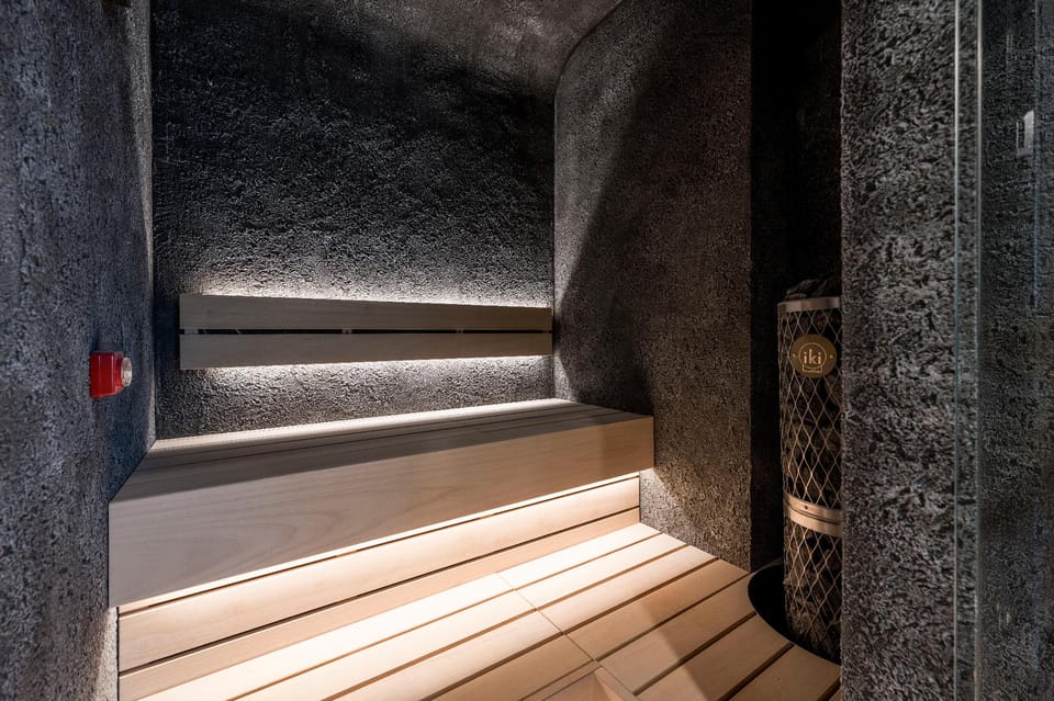 CINQS Hotel  Hotel in Osaka