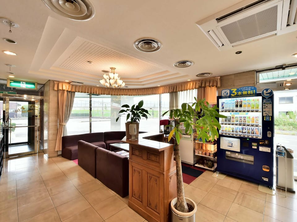 Suzuka Royal Hotel Hotel in Tokyo Prefecture