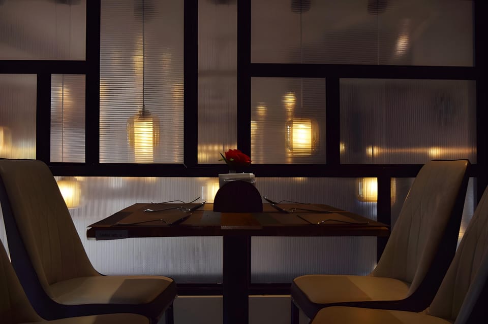 Hotel Leela Hotel in Maharashtra