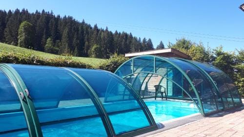 Stockis Mountaindestillerie - Appartements Hotel in Salzburgerland