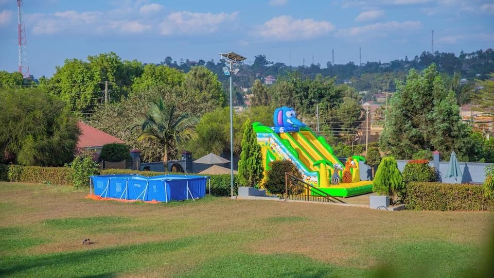 EKHAYA CRESCENT HOTEL Hotel in Uganda