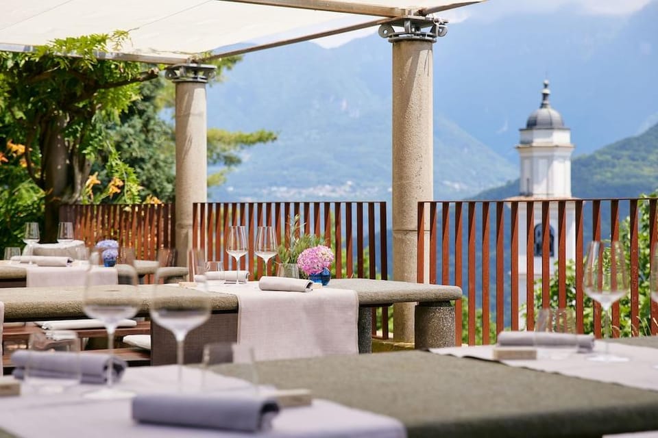 Relais Castello di Morcote Hotel in Canton of Ticino