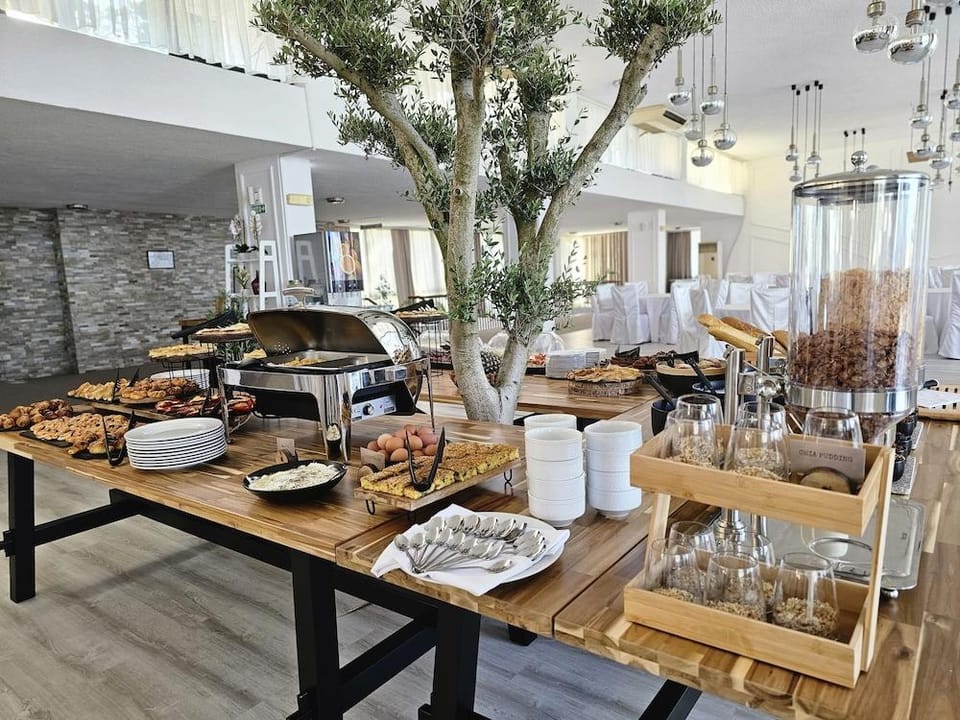 MEDITERAN ULCINJ Hotel in Ulcinj