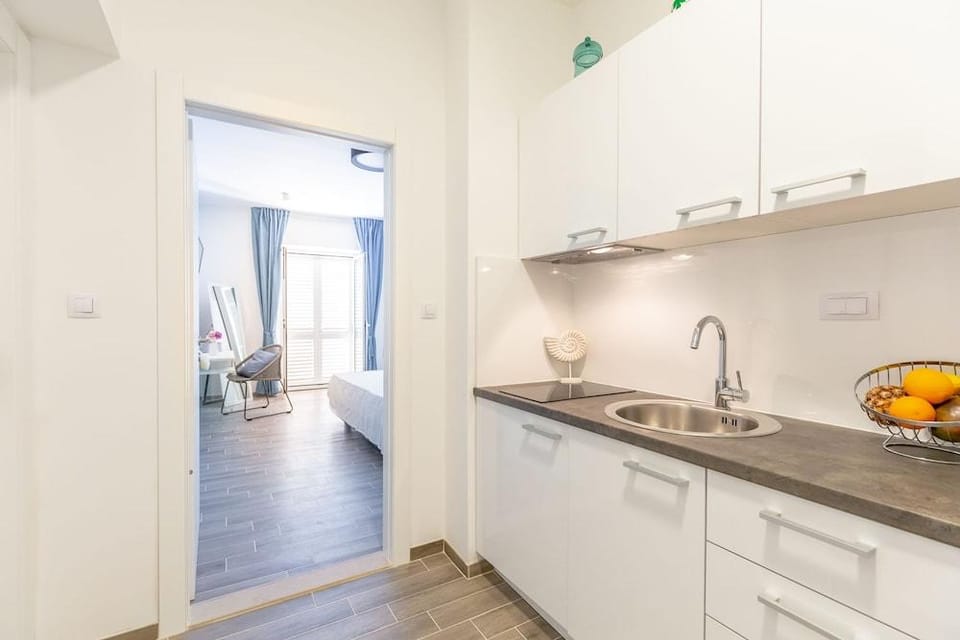 HEDERA ESTATE VILLA HEDERA V (NO FRONT DESK NEED TO CONTACT PROPERTY 7 DAYS IN ADVANCE) Hotel in Dubrovnik
