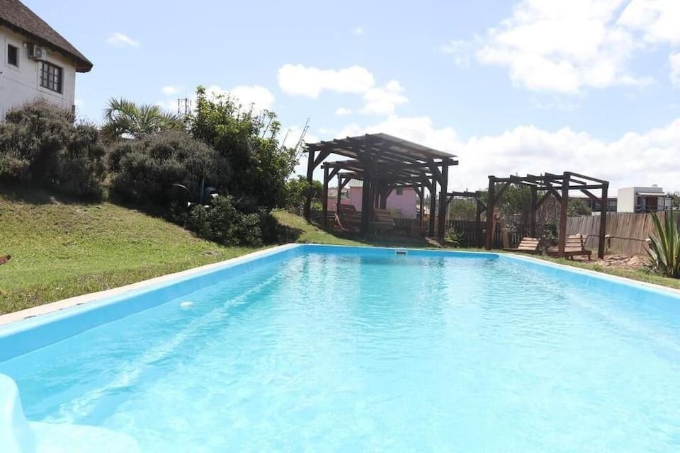 HOSTAL DEL DIABLO Hotel in Rocha Department, Uruguay
