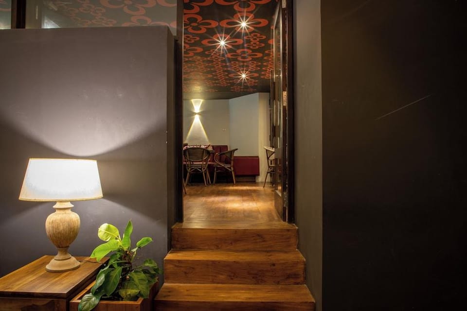 Lake Avenue  Hotel in Kandy