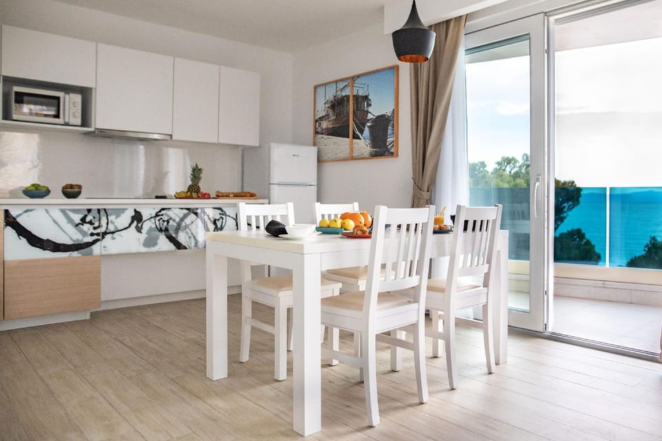 CITY BEACH APARTMENTS Hotel in Makarska