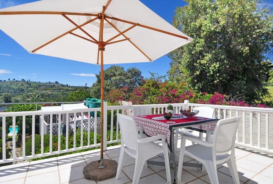 GUADELOUPE SELF CATERING Hotel in Knysna