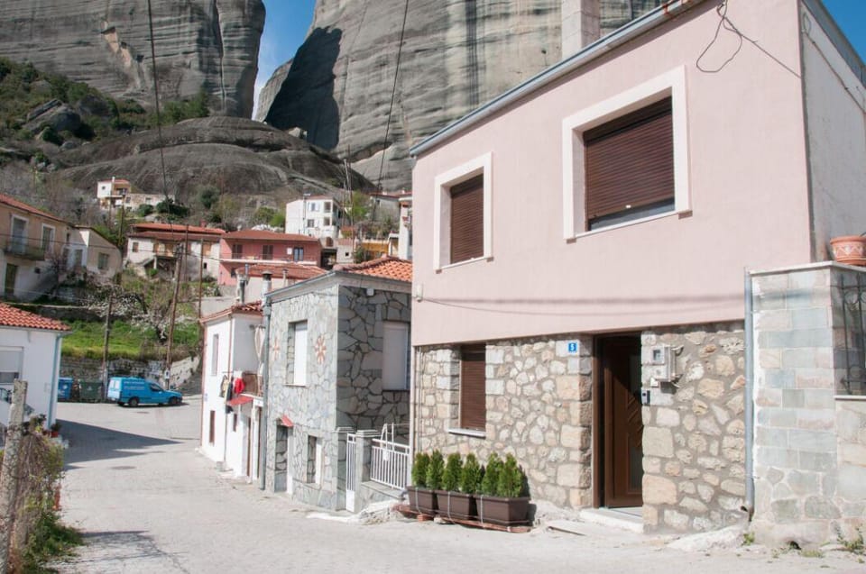 HISTORIC LUXURY HOUSE HEART OF METEORA Hotel in Kalabaka