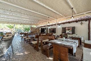 BLUESUN MOBILE HOMES PAKLENICA (BAY BRIDGE CENTER APARTMENTS 1) Hotel in Zadar County