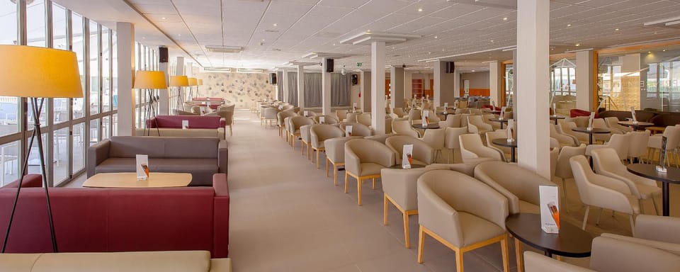 Bar/lounge