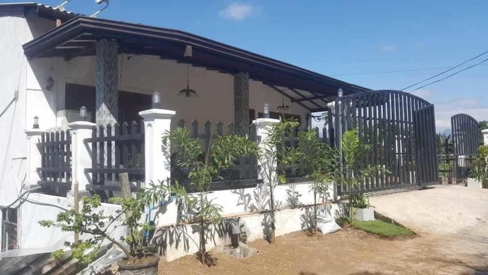 RIVER VALLY INN Hotel in Central Province