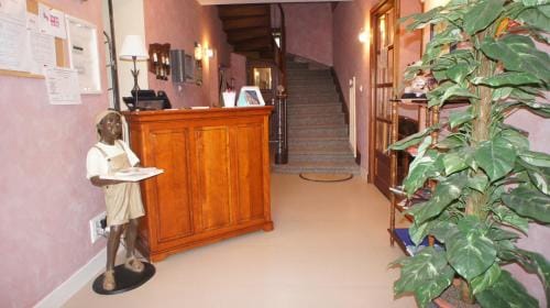 Auberge De Raulhac Hotel in Auvergne-Rhône-Alpes