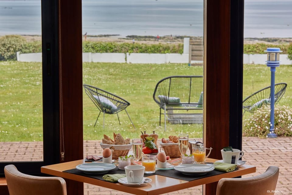 Hotel Restaurant Le Mur du Roy Hotel in Brittany