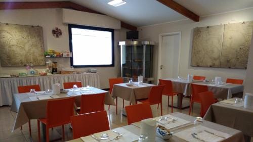 ALBERGO METAURO Hotel in Fano