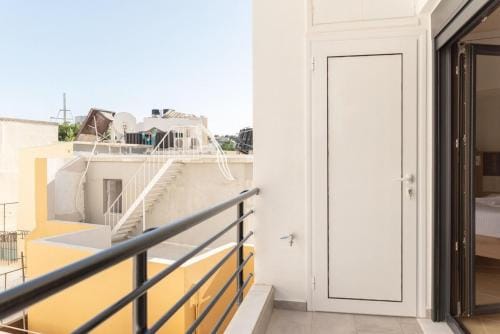 Saint Matthew Central Apartment  by Senaon Hotel in Heraklion