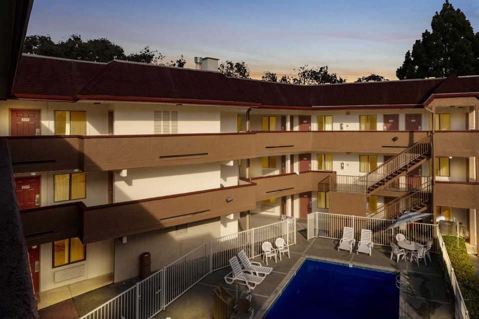 Econo Lodge Vallejo Fairgrounds Hotel in Vallejo