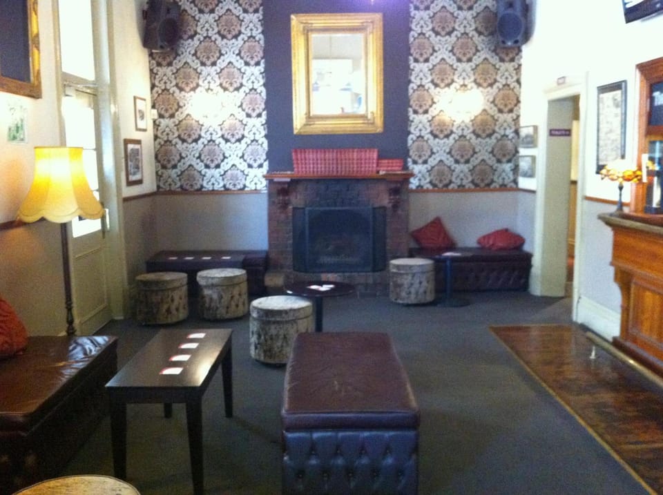 Shared lounge/TV area