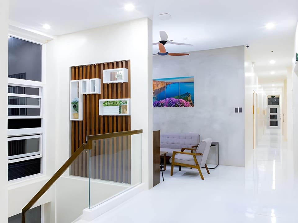 Coastal Breeze Hotel Hotel in Central Luzon