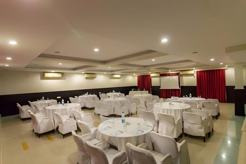 Hotel Central Park Hotel in Hyderabad