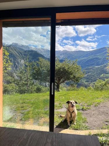 Gite-Auberge l'ecureuil Hostel in Piedmont