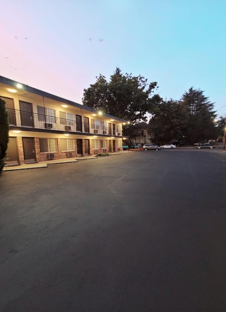 Executive Lodge Hotel in Portland