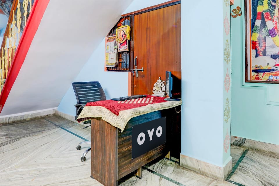 Mahamrityunjay Mahadev Gest House Hotel in Varanasi