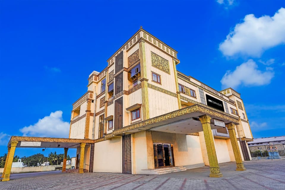 Townhouse JFN Comfort Hotel Hotel in Tamil Nadu