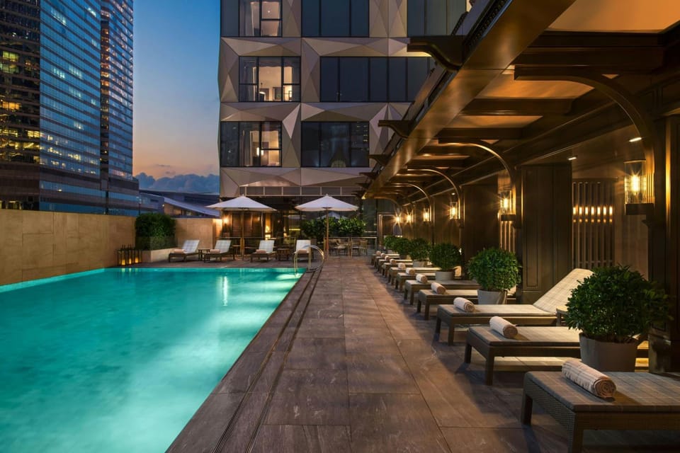 Swimming pool