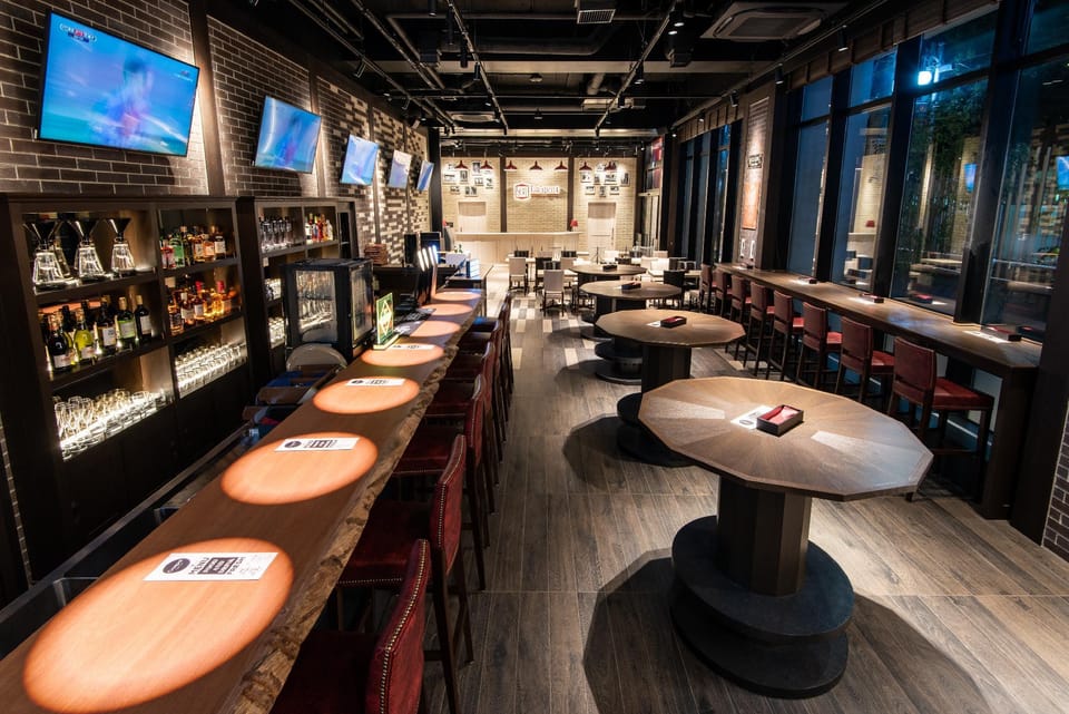 Bar/lounge