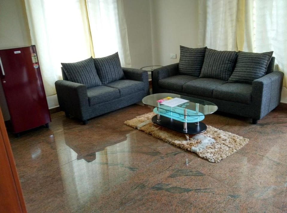 Nandu Hospitality – Aashiyana Hotel in Bengaluru