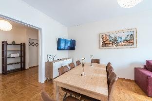 Athens Crown Paradise Apartments Hotel in Athens