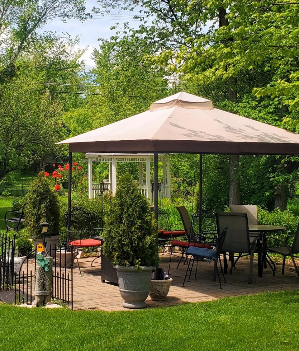 Lilly Pad Inn in Cedarburg