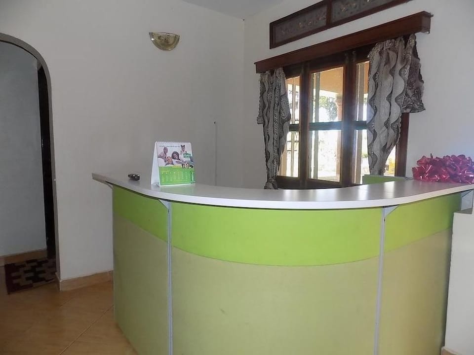 Livani Beach Motel Hotel in Uganda