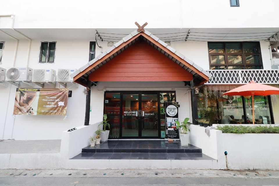 OYO 544 Sleep Sloth Hostel Hotel in Chiang Mai