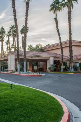 Desert Oasis Welk Resorts Resort in Cathedral City